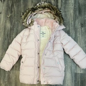 Beautiful Abercrombie & Fitch  excellent new condition